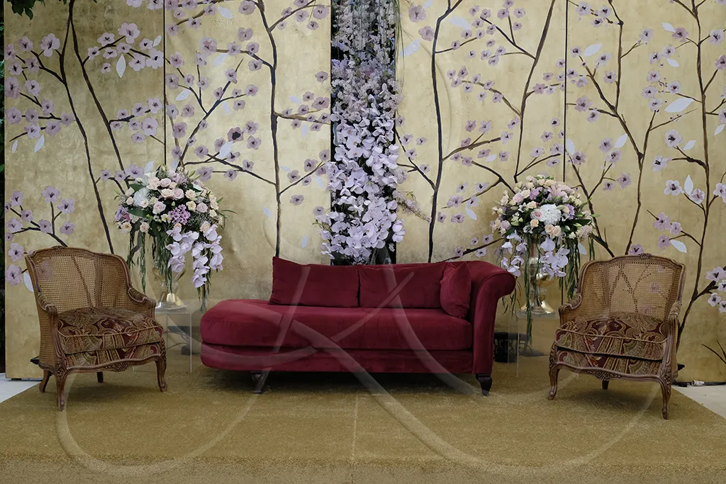 Wedding stage dressed with floral scenography and lighting, prestige reception by Rahal Maître Traiteur